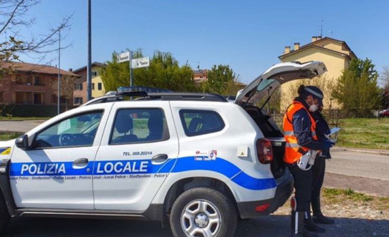 Ubriaco Alla Guida, Imbocca Contromano Una Rotonda E Causa Un Incidente ...