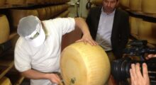 Parmigiano Reggiano: terzo minibond per 4 Madonne Caseificio dell’Emilia