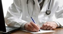 Sanità, in Emilia- Romagna i medici di famiglia cureranno i codici bianchi e verdi