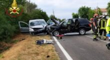 Novi, cinque feriti in un incidente stradale su via Romana Nord