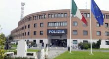 Poliziotto infiltrato tra i militanti di Potere al Popolo a Bologna, era stato in servizio alla Questura di Modena