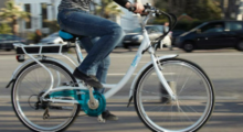 Bici e cargo bike a pedalata assistita, da domani partono gli incentivi per il 2024
