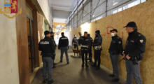 Modena, controlli straordinari della Polizia in zona stazione