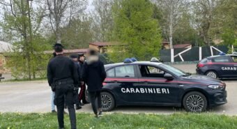 Vendeva cocaina ai ragazzini, 21enne arrestato dai Carabinieri