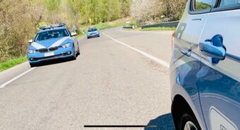 Alla guida con una patente falsa, automobilista denunciato
