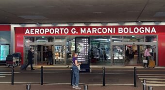 Adesso c’è anche l’autobus (a 2,30 euro) per andare da Bologna all’aeroporto Marconi